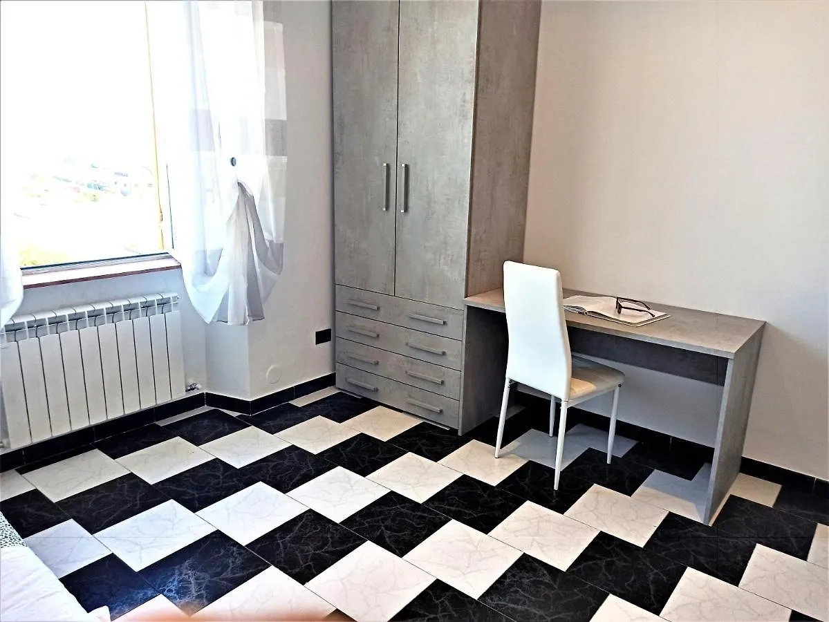 Casa Vacanza Laura Γένοβα 0*,  Ιταλία